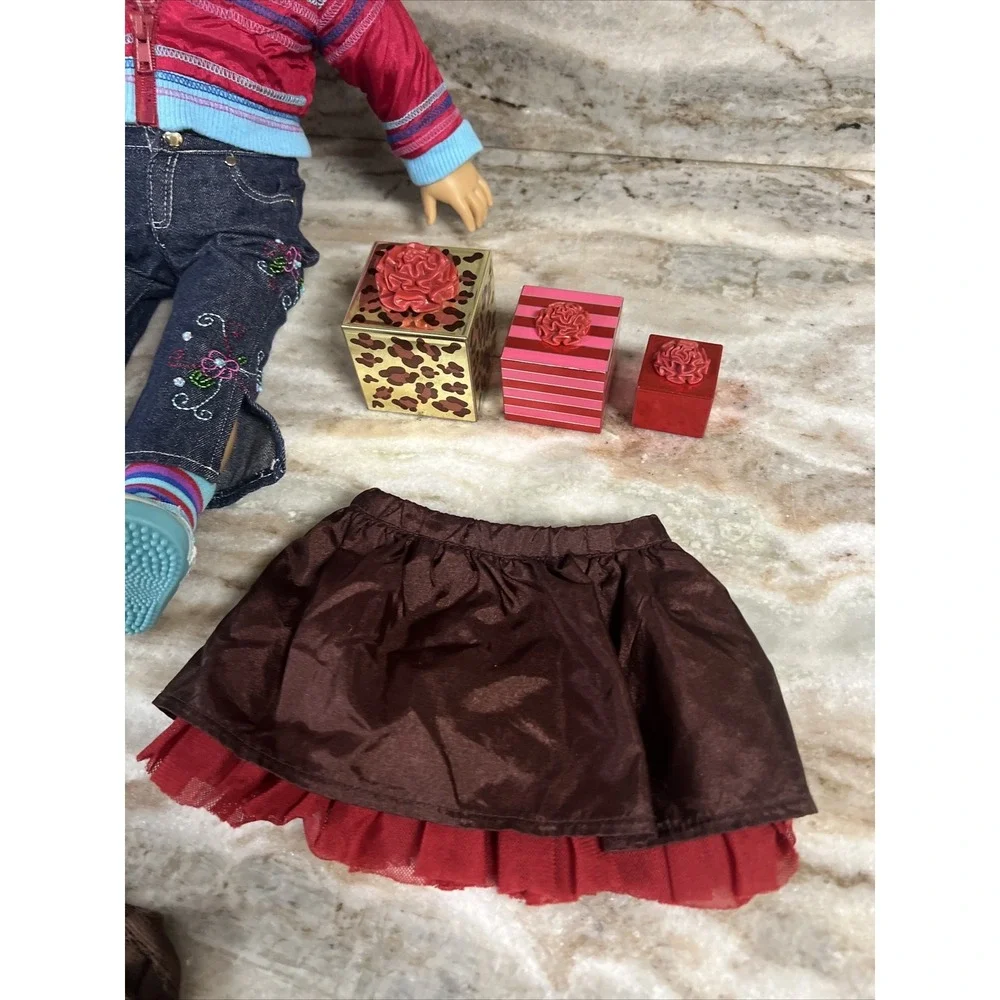 2008 Pleasant Company American Girl Doll Blonde Hair Brown Eyes 18
